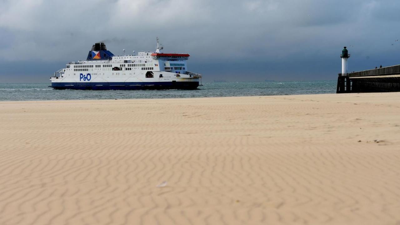 Studio Plage, Vue Mer Et Dragon, Garage Pour Moto Calais Exterior foto